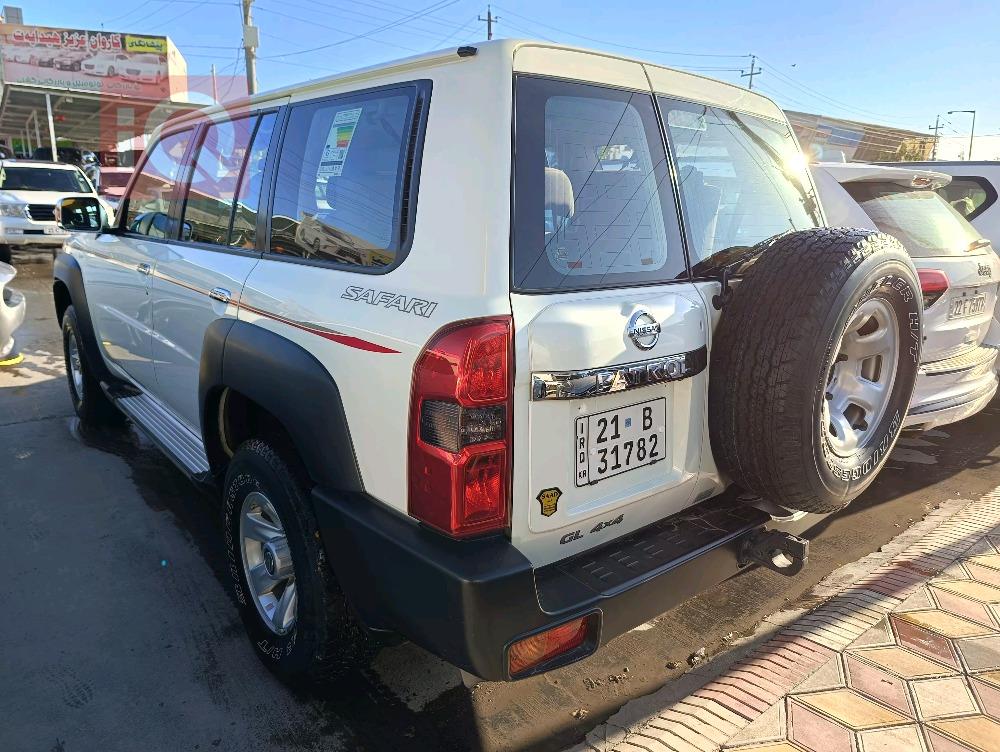 نيسان باترول سفاري